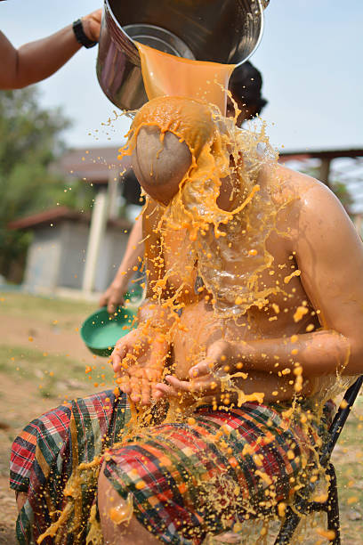 ordained clero - monkhood - fotografias e filmes do acervo