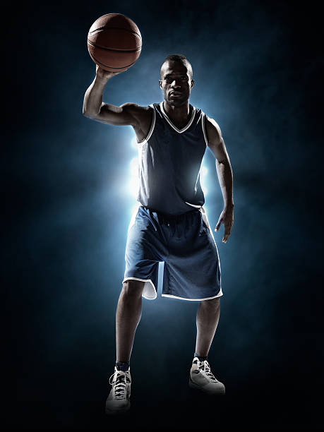 basketball player - sportsman front view studio shot looking at camera stock-fotos und bilder