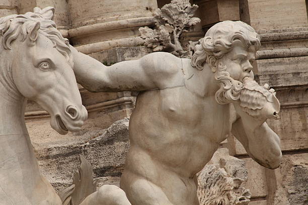 トレビの泉 detains - mythology statue roman roman mythology ストックフォトと画像