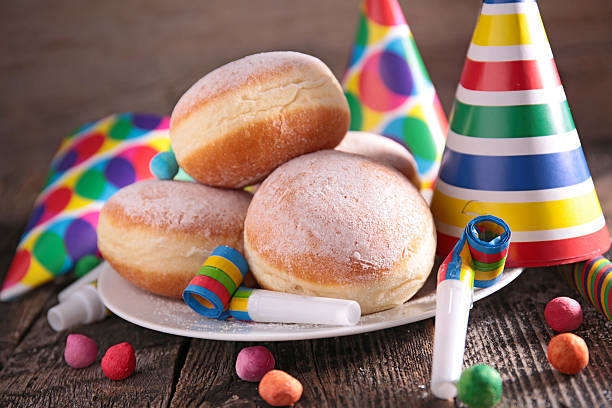 istock donut and carnival decoration 534918403