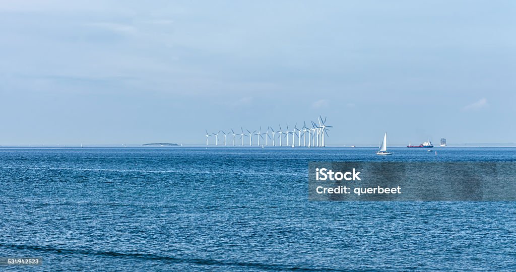 Offshore Windturbinen in der Nähe von Kopenhagen - Lizenzfrei Turbine Stock-Foto