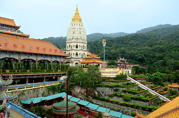 istock Kek Lok Si temple 534943079