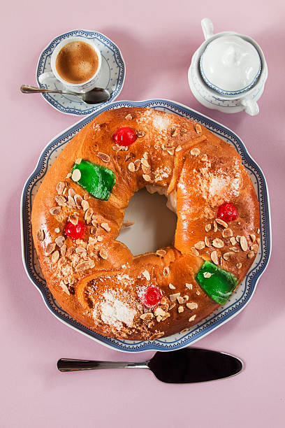 istock Kings cake, Roscon de Reyes, spanish traditional sweet 534944189