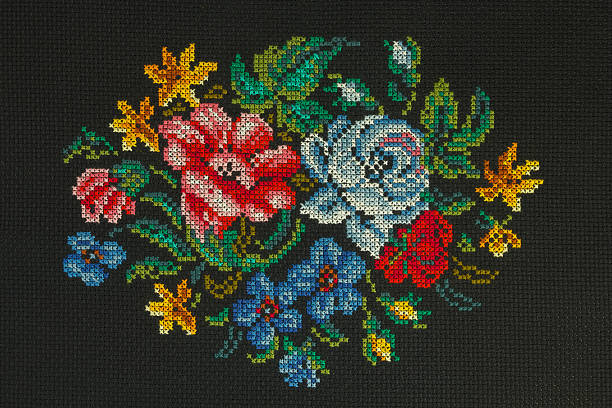 수제 십자수 "아름다운 장미 꽃다발, cornflowers, - cross stitch 뉴스 사진 이미지