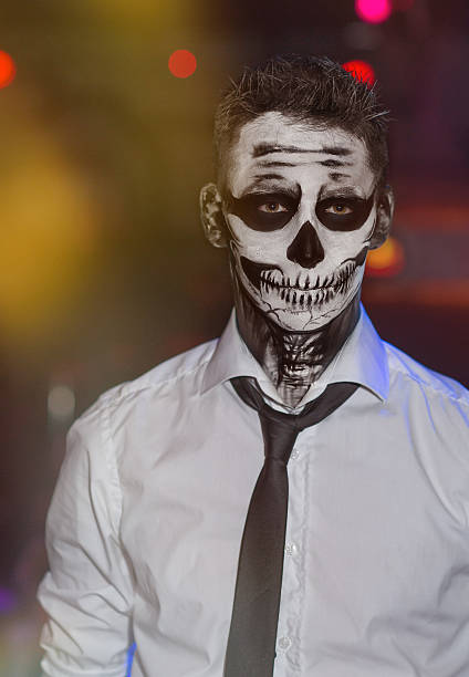 Maquillaje Para Hombre Halloween - Banco de fotos e imágenes de stock -  iStock