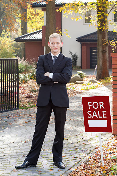 istock Real estate broker 535043569