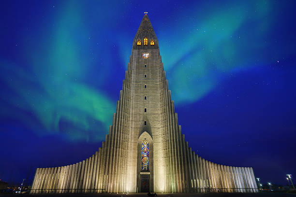 istock Hallgrimskirkja with Northern Light 535046295