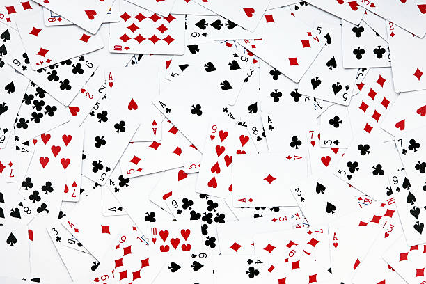 cartões de - poker cards royal flush heart shape imagens e fotografias de stock