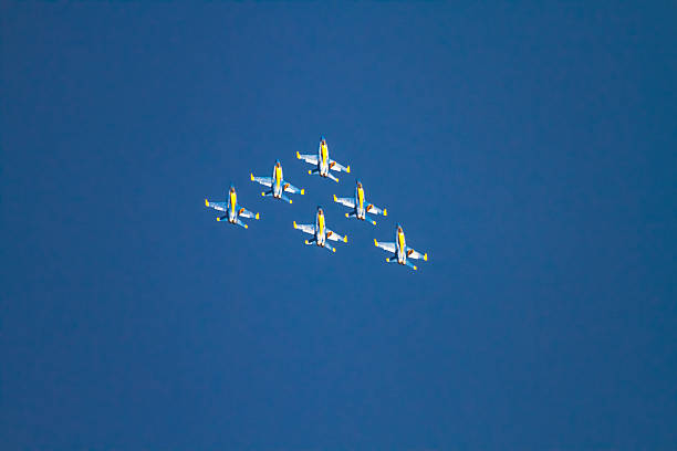 marinha americana blue angels squadron - fomration imagens e fotografias de stock