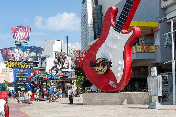 Coco Bongo Cancun, Mexico - January 22, 2015: View of the Coco Bongo club on main street of the hotel zone close to the beach - Cancun in Maxico. showtime stock pictures, royalty-free photos & images