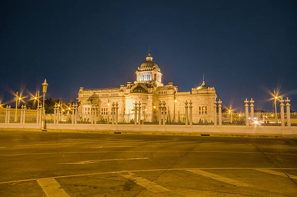 The palace at night .