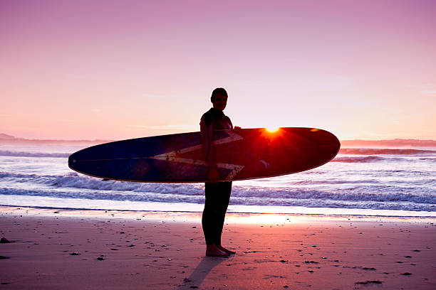 istock Surfer girl 535172169