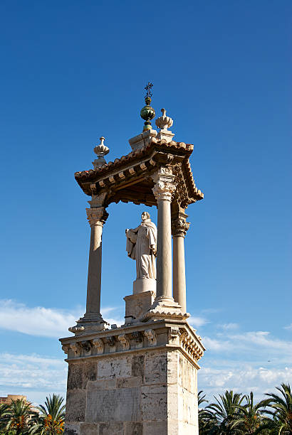 istock San Pascual Bailon statue from Puente del Mar 535191945