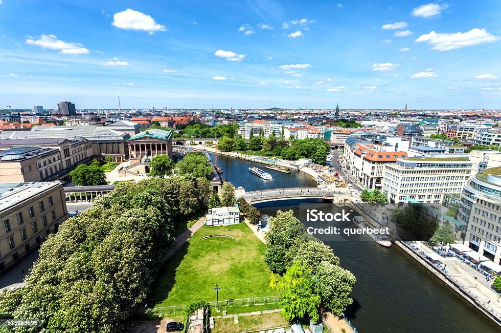 East Berlin mit Spree - Lizenzfrei Dach Stock-Foto