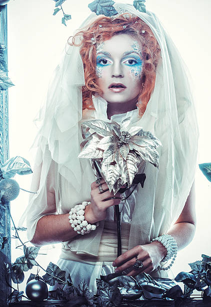 istock Winter beauty woman. Holiday makeup. 535277015