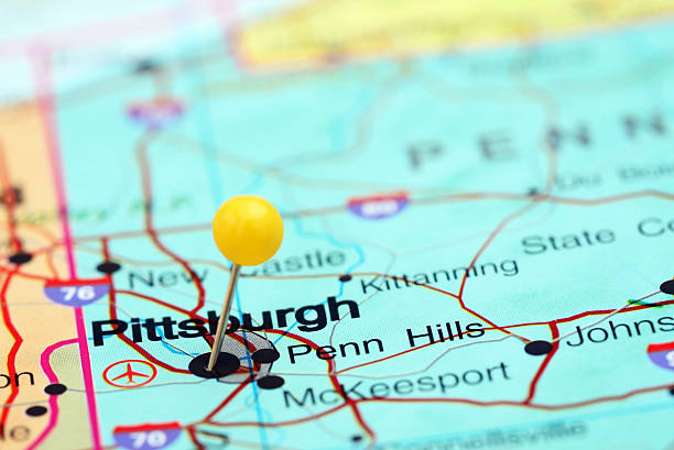 istock Pittsburgh pinned on a map of USA 535337541