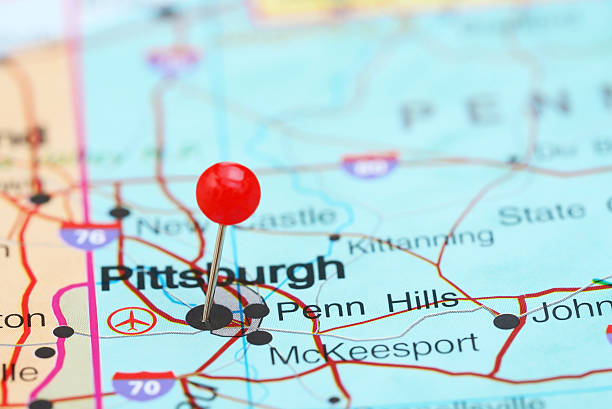 istock Pittsburgh pinned on a map of USA 535348383
