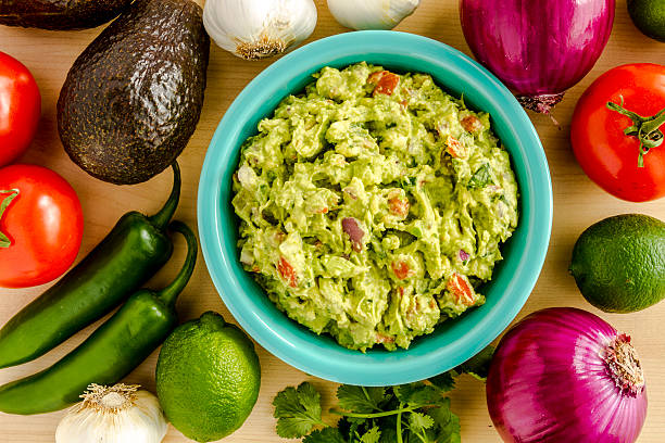 istock Fresh Homemade Chunky Guacamole Dip 535350681