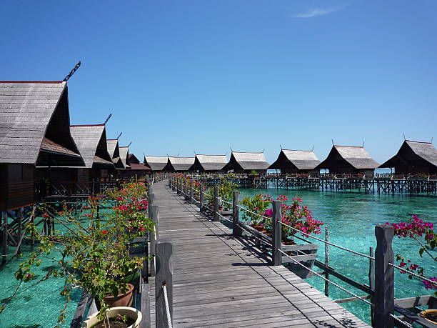 estância de kapalai, sabah, malásia - sipadan island imagens e fotografias de stock