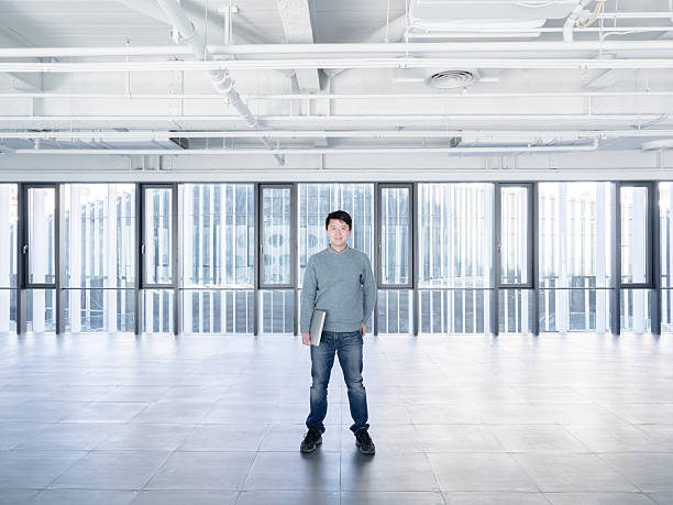 istock Asian businessman working in office 535377587
