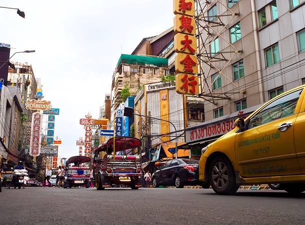 istock Chinatown traffic scene in Bangkok 535397438
