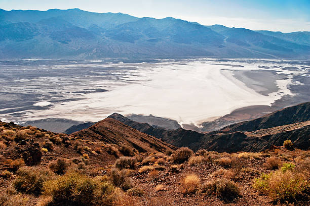 vista de paisaje del valle de la muerte - sand dune sand orange california fotografías e imágenes de stock