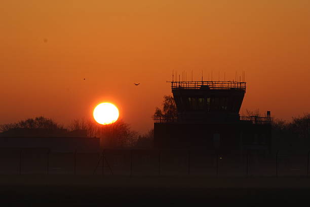 istock Air Traffic Sunrise 535413418