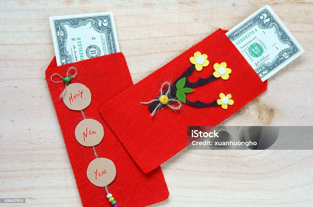 Vietnam Tet Red Envelope Lucky Money Stock Photo - Download Image Now -  2015, American One Hundred Dollar Bill, Art And Craft - iStock