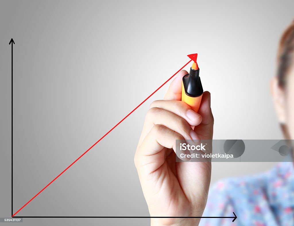 Person Drawing Graph Woman Drawing A Graph Stock Photo - Download Image Now - 2015, Adult ...