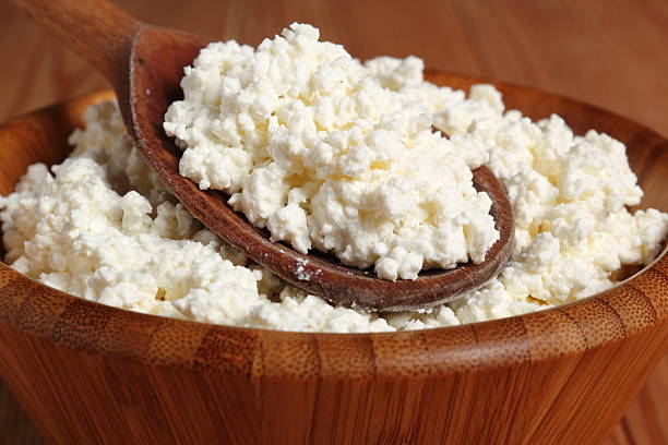 istock Bowl of cottage cheese 535476288