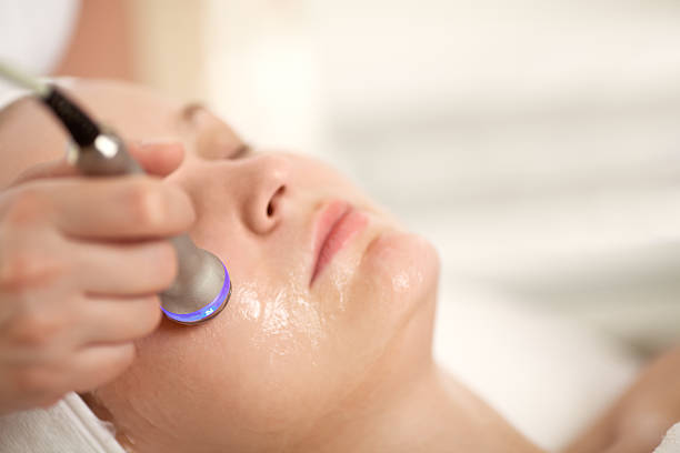 istock Lifting procedure at the beauty treatment salon 535491409