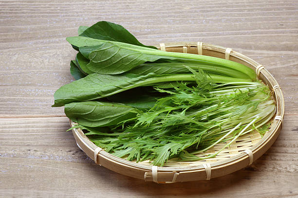 istock Japanese Mustard Spinach and Mizuna on the colander 535493183