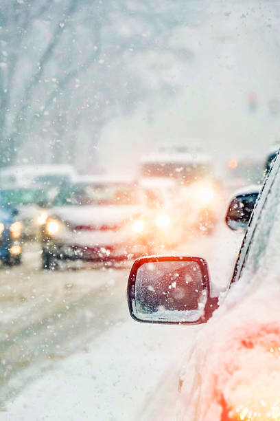 istock Snowy European day traffic 535513447