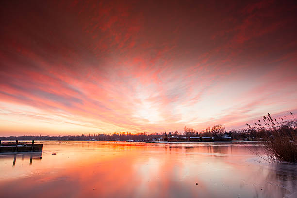 istock Sunset in Keszthely Bay 535515333