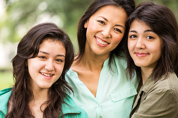istock Asian mother and her daughters 535564971