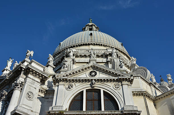 santa maria della salute zewnętrznych wystrój - madonna della salute zdjęcia i obrazy z banku zdjęć