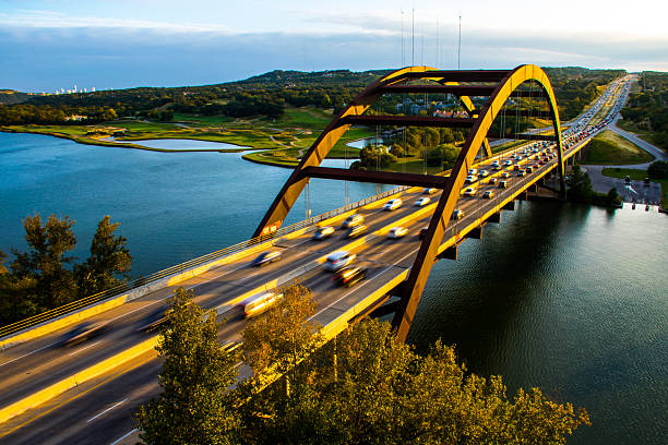 istock loop 360 bridge pennybacker west lake austin 535624035