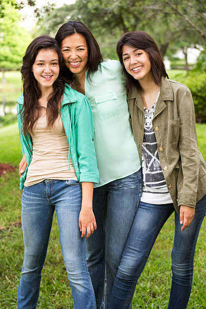 istock Asian Mother and Daughters 535679077