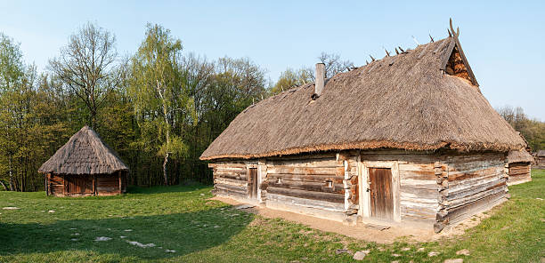 istock Ukrainian hut in the summer 535718791