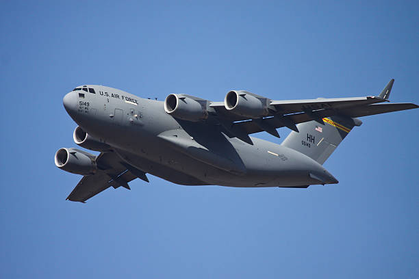 c - 17 globemaster - 17th century style fotografías e imágenes de stock