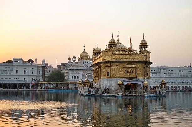 istock Sikh holy Golden Temple in Amritsar, Punjab, India 535766151