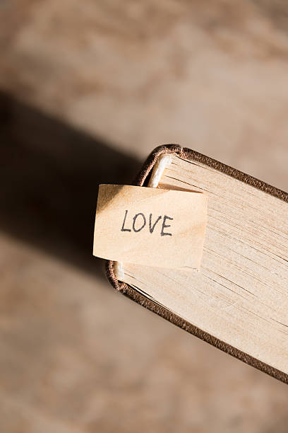 istock LOVE Happy Valentines day card 535770129