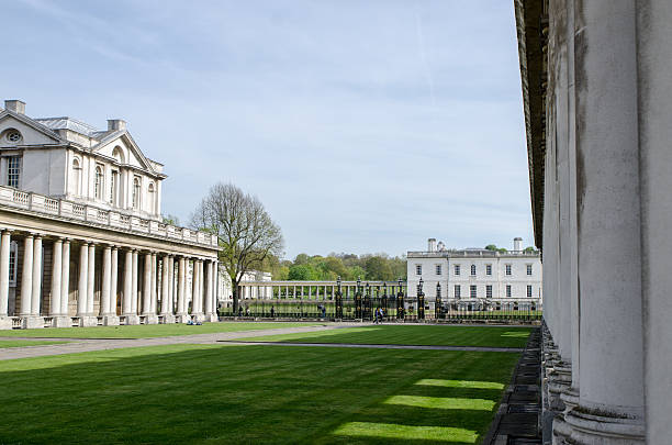 Greenwich University: Queen Mary Court  and Queen's house London, England - May 5, 2016: Greenwich University: View of Queen Mary Court  and Queen's house from King William Court  during day of springtime, with incidental people in background. queen's house stock pictures, royalty-free photos & images
