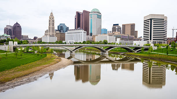 istock Columbus Ohio skyline and reflection with bridge 535797748