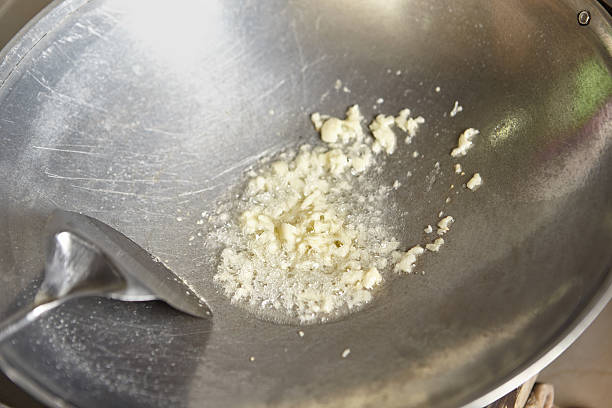 istock Stir fry garlic 535869545