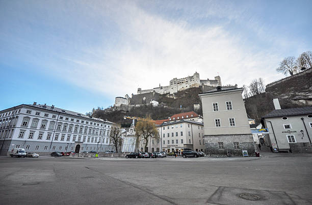 salzburg, österreich - 24. dezember 2013 - lake amadeus stock-fotos und bilder