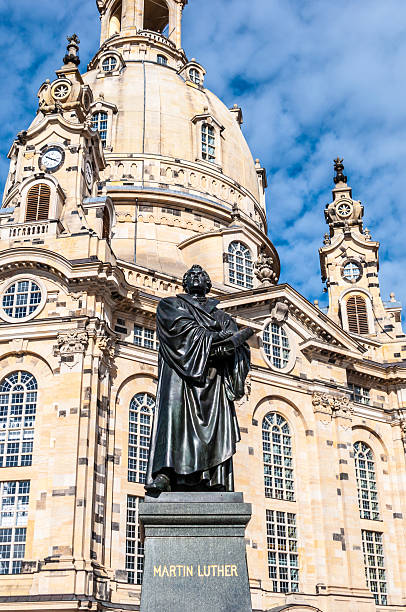 istock Dresden Frauenkirche 535887423