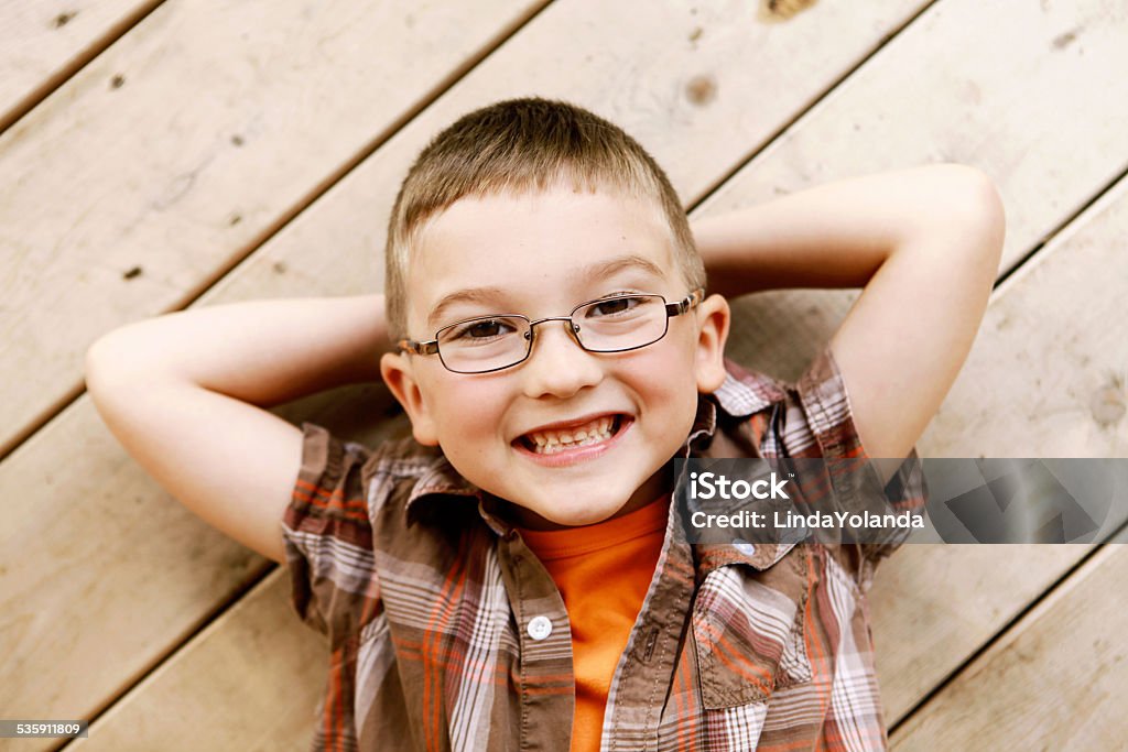 Junge lächelt in die Kamera. - Lizenzfrei 2015 Stock-Foto