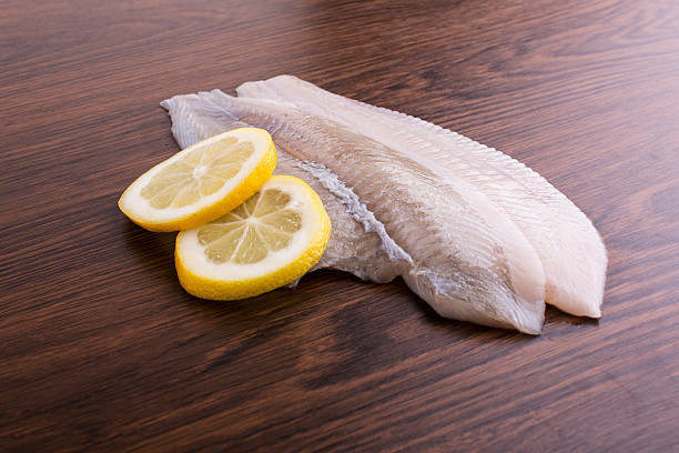 scholle-filet - flounder fillet seafood meal stock-fotos und bilder
