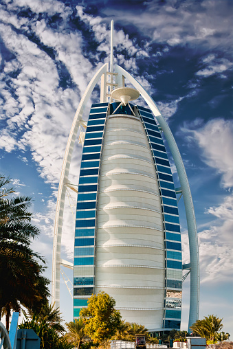 Dubai, United Arab Emirates - januar 31, 2012: Burj Al Arab hotel on January 31, 2012 in Dubai. Burj Al Arab is a luxury 7 stars hotel.